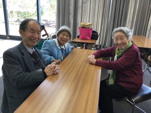 アシュラムの合間にこんなほっこりするひと時も。