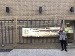 これから日曜礼拝です。